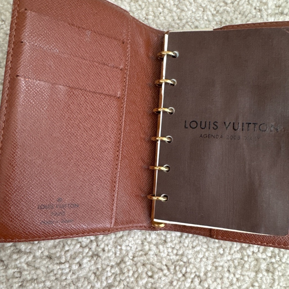Louis Vuitton Brown & Gold Organizer/Passport Holder - Picture 4 of 9